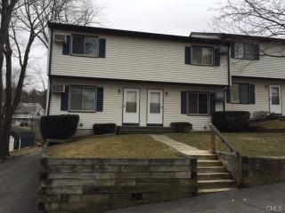 8 Parker St, Danbury, CT 06811 exterior