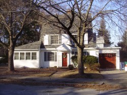3 Fisher Ave, Newton, MA 02461 exterior