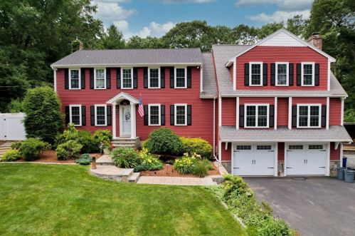 34 Briarwood Cir, Easton, MA 02356 exterior