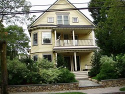 313 Lexington St, Newton, MA 02466 exterior