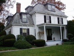 98 Homer St, Newton, MA 02459 exterior