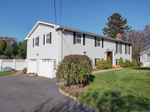391 Williams Rd, Wallingford, CT 06492 exterior
