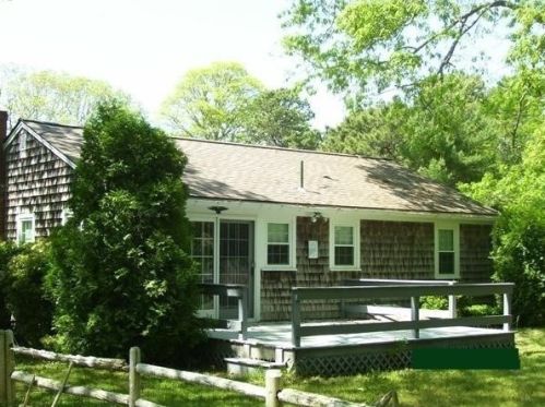 54 Boxberry Ln, Yarmouth, MA 02673 exterior