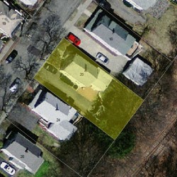 20 Chandler Pl, Newton, MA 02464 aerial view