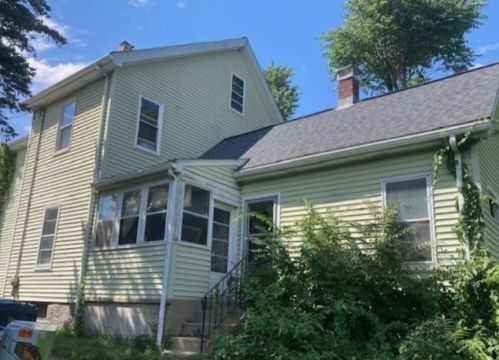 47 Summer St, Roxbury-Xing, MA 02132 exterior