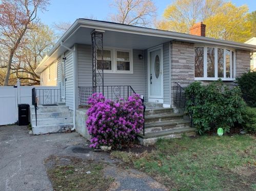 140 Dover St, Brockton, MA 02301 exterior