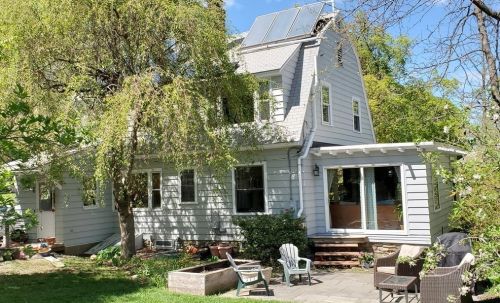 9 Roseland Rd, Worcester, MA 01609 exterior
