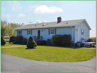 497 Side Rd, Addison, ME 04606 exterior