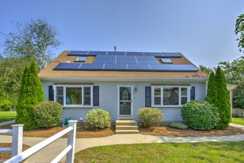 56 Pine Grove Ave, Hyannis, MA 02601 exterior