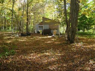 40 Old Voluntown Rd, Exeter, RI 02822 exterior