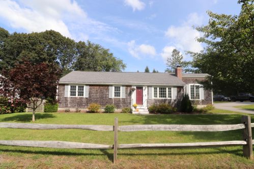 6 Agnes Rd, South-Dennis, MA 02660 exterior