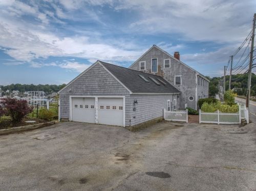 672 Washington St, Gloucester, MA 01930 exterior