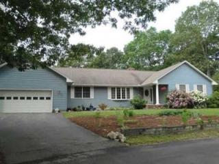 6 Comanche Ct, Westerly, RI 02891 exterior