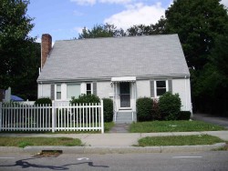 289 River St, Newton, MA 02465 exterior