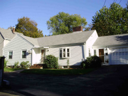 23 White Ave, Newton, MA 02459 exterior