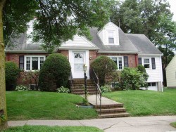 70 Oakdale Rd, Newton, MA 02459 exterior