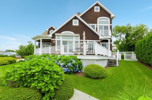 5 Namcook Rd, Narragansett, RI 02882 exterior