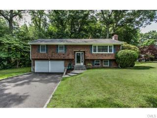 141 Cottage St, Bridgeport, CT 06605 exterior