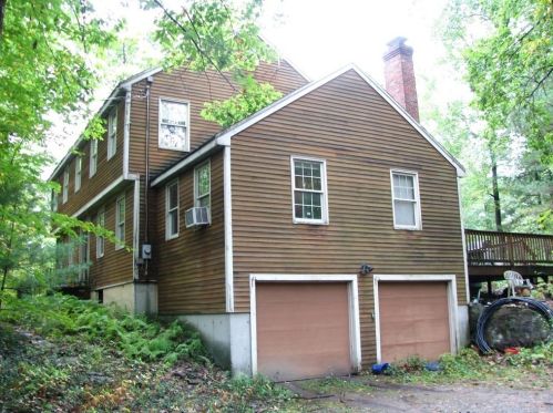 93 Spectacle Hill Rd, Bolton, MA 01740 exterior