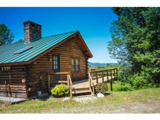 863 Kentfield Rd, Whitingham, VT 05361 exterior