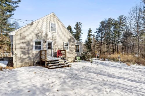 5 Beech Hill Dr, Londonderry, NH 03053 exterior