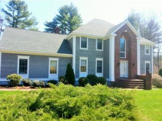 25 Nashua Rd, Windham, NH 03087 exterior