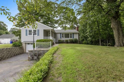 1076 Old Turnpike Rd, Southington, CT 06489 exterior
