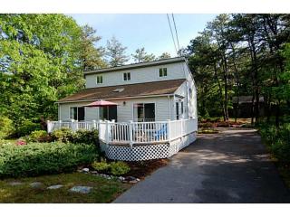 3 Wildflower Dr, Westerly, RI 02891 exterior