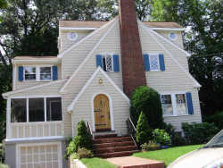 114 Parker Ave, Newton, MA 02461 exterior