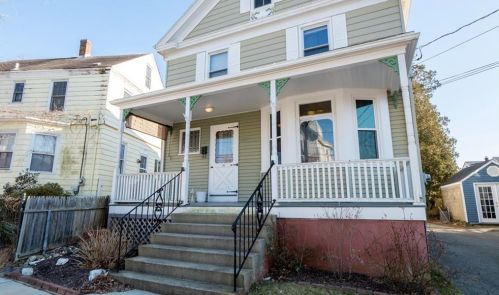 31 Channing St, Newport, RI 02840 exterior