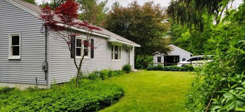 10 Mount Jefferson Rd, Hubbardston, MA 01452 exterior