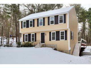 28 Cramer Hill Rd, Merrimack, NH 03054 exterior