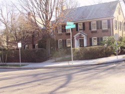 282 Commonwealth Ave, Newton, MA 02459 exterior