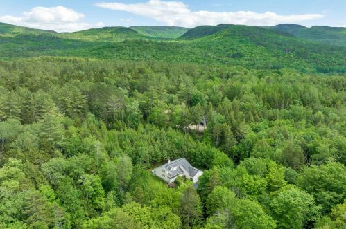 792 Upper Mad River Rd, Ellsworth, NH 03285 exterior