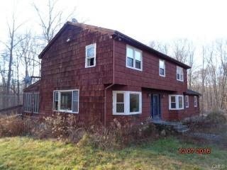 1091 Black Rock Tpke, Bridgeport, CT 06612 exterior