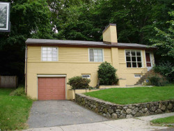 80 Quinobequin Rd, Newton, MA 02462 exterior