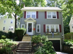 458 Albemarle Rd, Newton, MA 02460 exterior