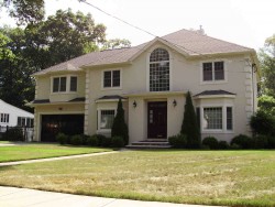 108 Wayne Rd, Newton, MA 02459 exterior