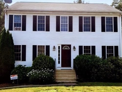 917 Dighton Woods Cir, Dighton, MA 02715 exterior