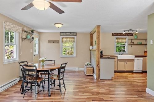 128 Cashman Hill Rd, Ashburnham, MA 01430 exterior