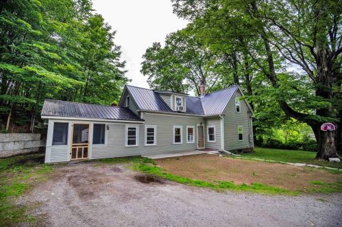 70 Cedar St, Hopkinton, NH 03229 exterior
