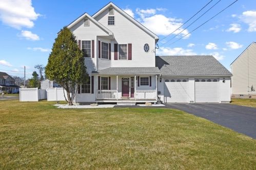 24 Konkel Ave, Webster, MA 01570 exterior