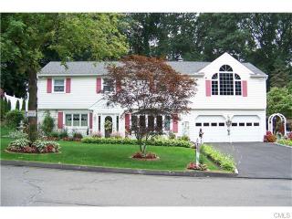 185 Euclid Ave, Stratford, CT 06614 exterior