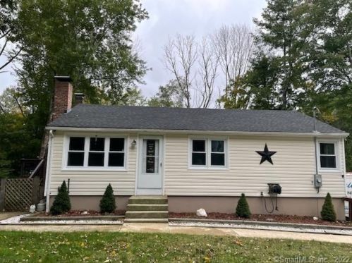 43 Sullivan Rd, Norwich, CT 06351 exterior