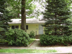 45 Clearwater Rd, Newton, MA 02462 exterior