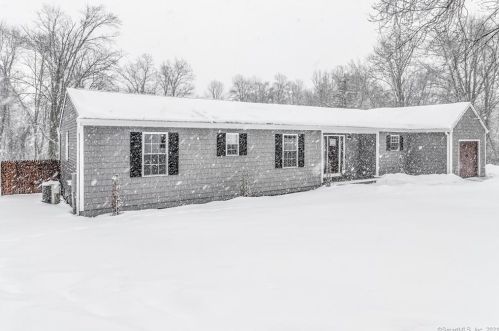 13 Brush Dr, Danbury, CT 06812 exterior