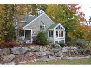1 Rocky Point Ln, Meredith, NH 03253 exterior