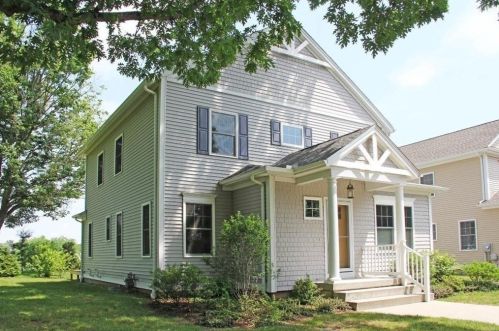 65 Ford Xing, Northampton, MA 01060 exterior