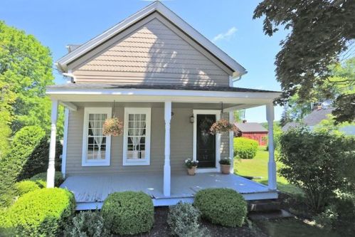 47 Springfield St, Wilbraham, MA 01095 exterior