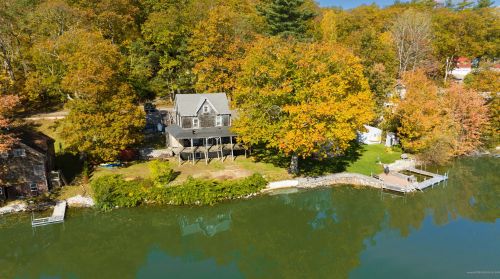 89 Shore Dr, Sabattus, ME 04280 exterior